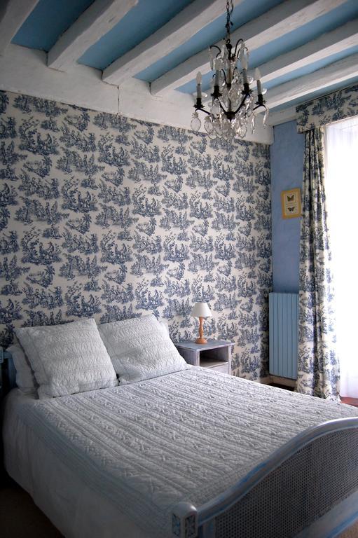 Bed and Breakfast Maison Conti à Montmirail  Chambre photo